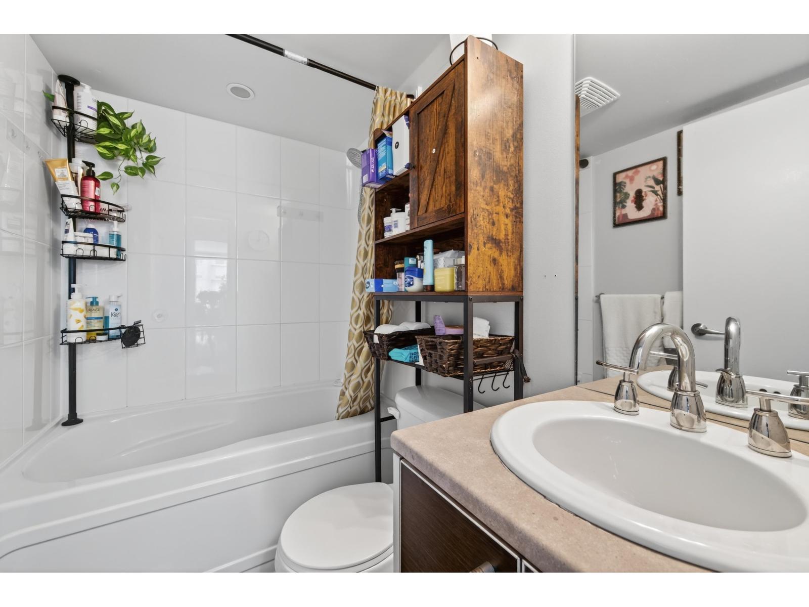 2309 13688 100 Avenue, Surrey, British Columbia V3T 0G5 - Photo 15 - R3053017