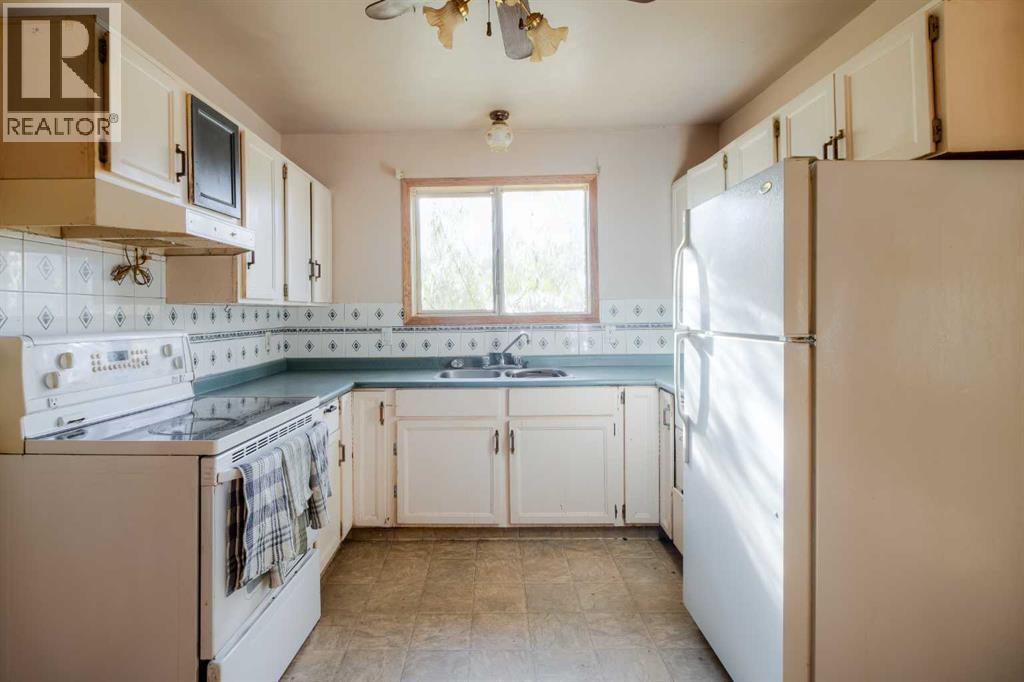 1816 11 Street, Coaldale, Alberta  t1m 1a6 - Photo 6 - A2268631