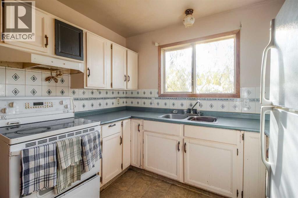 1816 11 Street, Coaldale, Alberta  t1m 1a6 - Photo 7 - A2268631