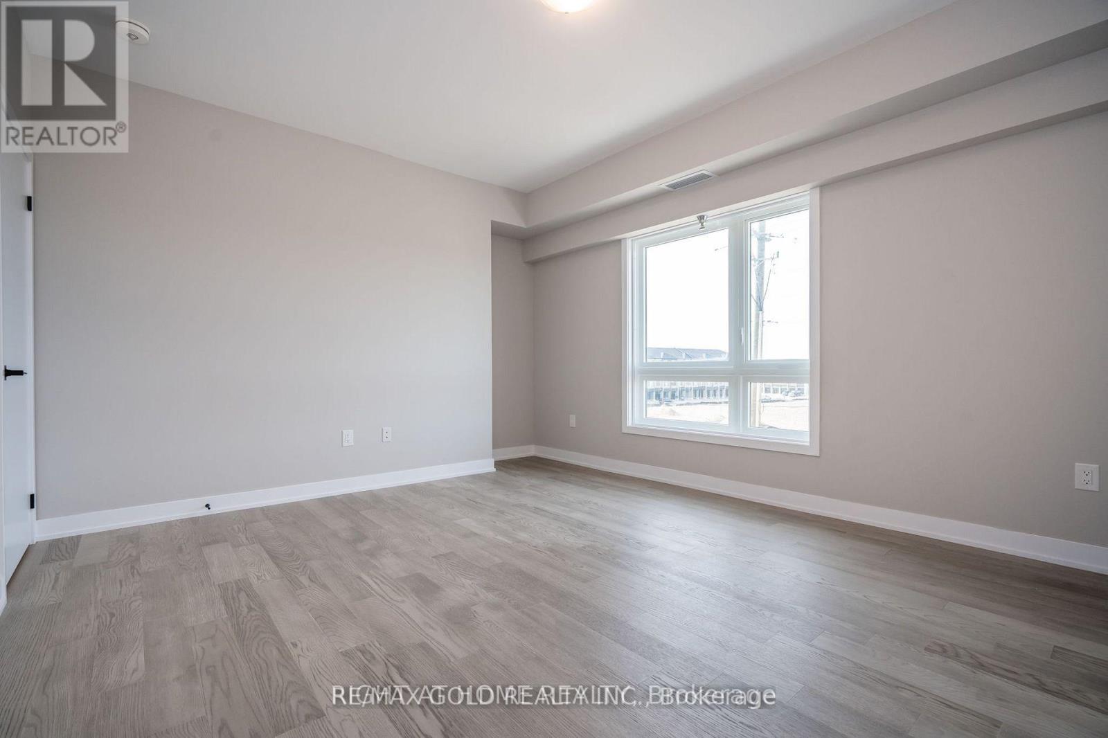 213 - 1 Chef Lane, Barrie, Ontario L9J 0M5 - Photo 15 - S12514880