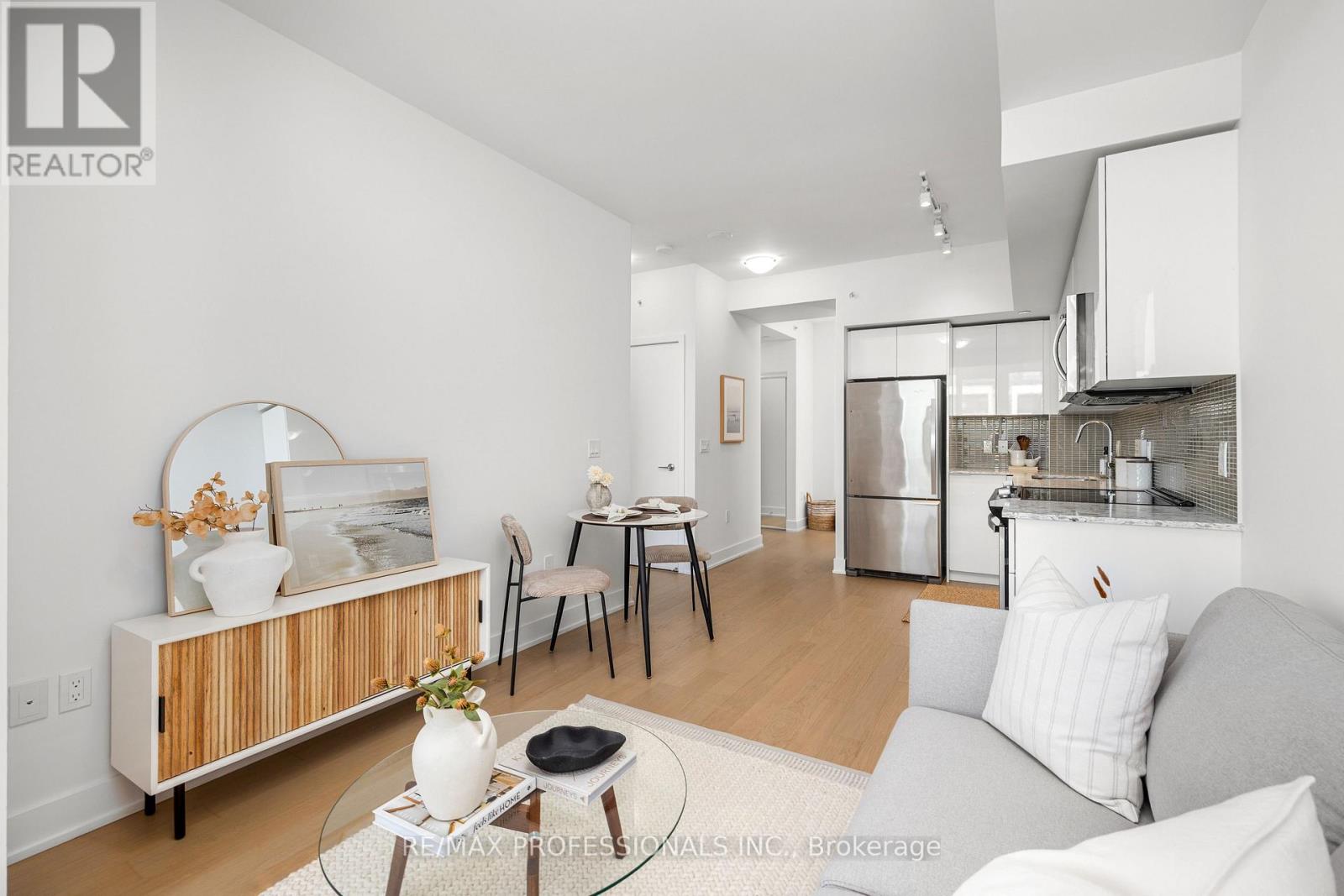 1406 - 20 Shore Breeze Drive, Toronto, Ontario M8V 0C7 - Photo 13 - W12419745