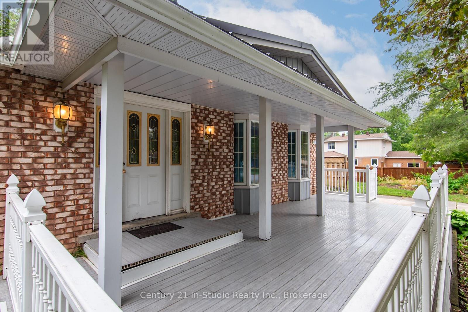 1116 Milne Drive, Kincardine, Ontario N2Z 1X4 - Photo 27 - X12313700