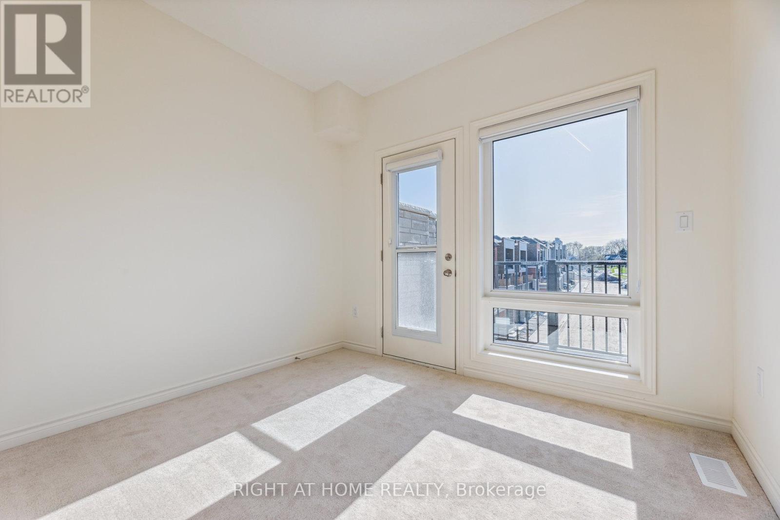 488 Salem Road S, Ajax, Ontario  L1S 7S9 - Photo 10 - E12515366