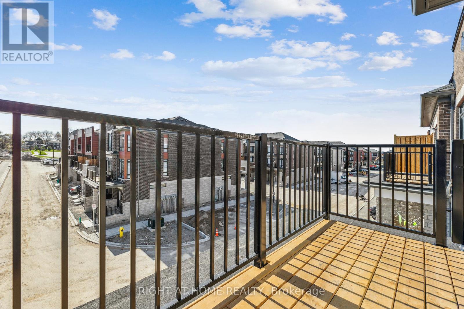 488 Salem Road S, Ajax, Ontario  L1S 7S9 - Photo 11 - E12515366