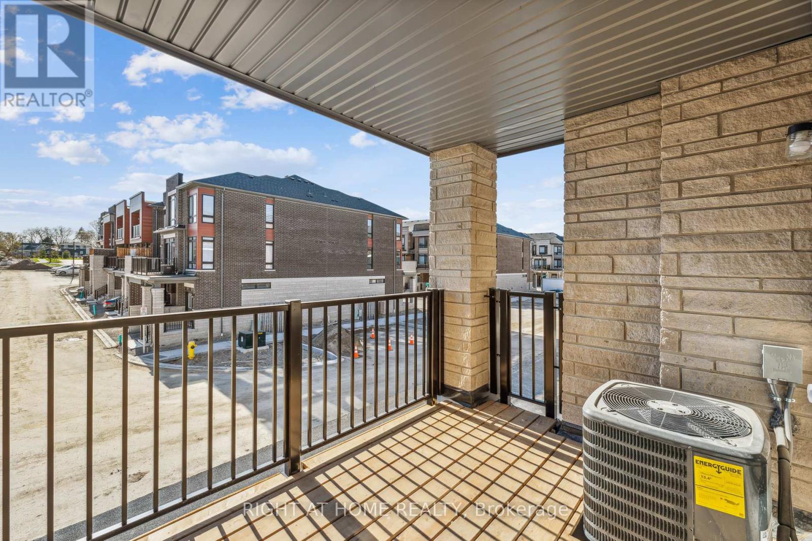 488 Salem Road S, Ajax, Ontario  L1S 7S9 - Photo 8 - E12515366