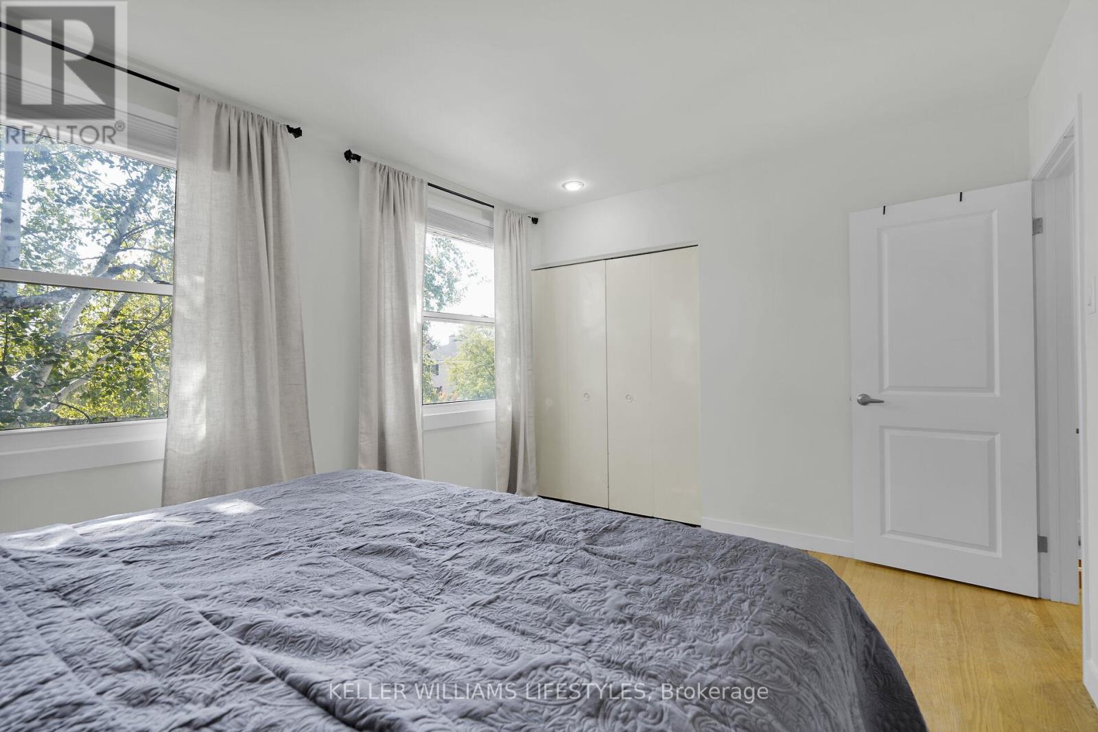 Photo 24 of 44 for 66 Lloyd Manor Crescent