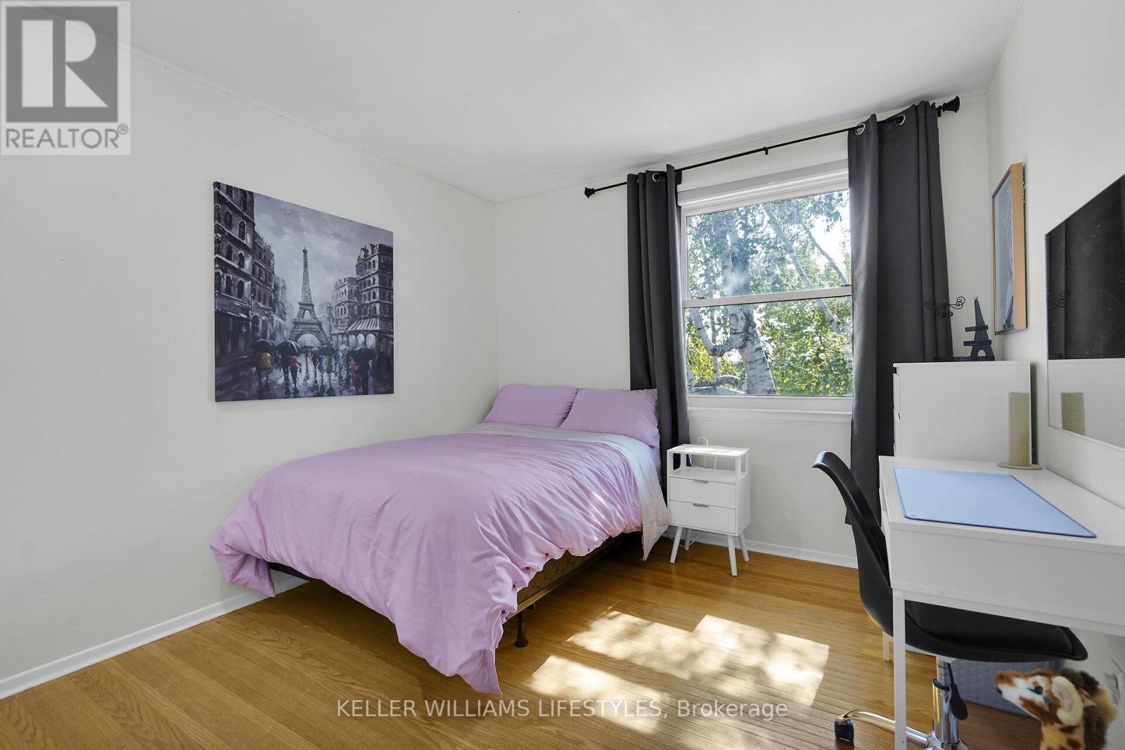 Photo 26 of 44 for 66 Lloyd Manor Crescent