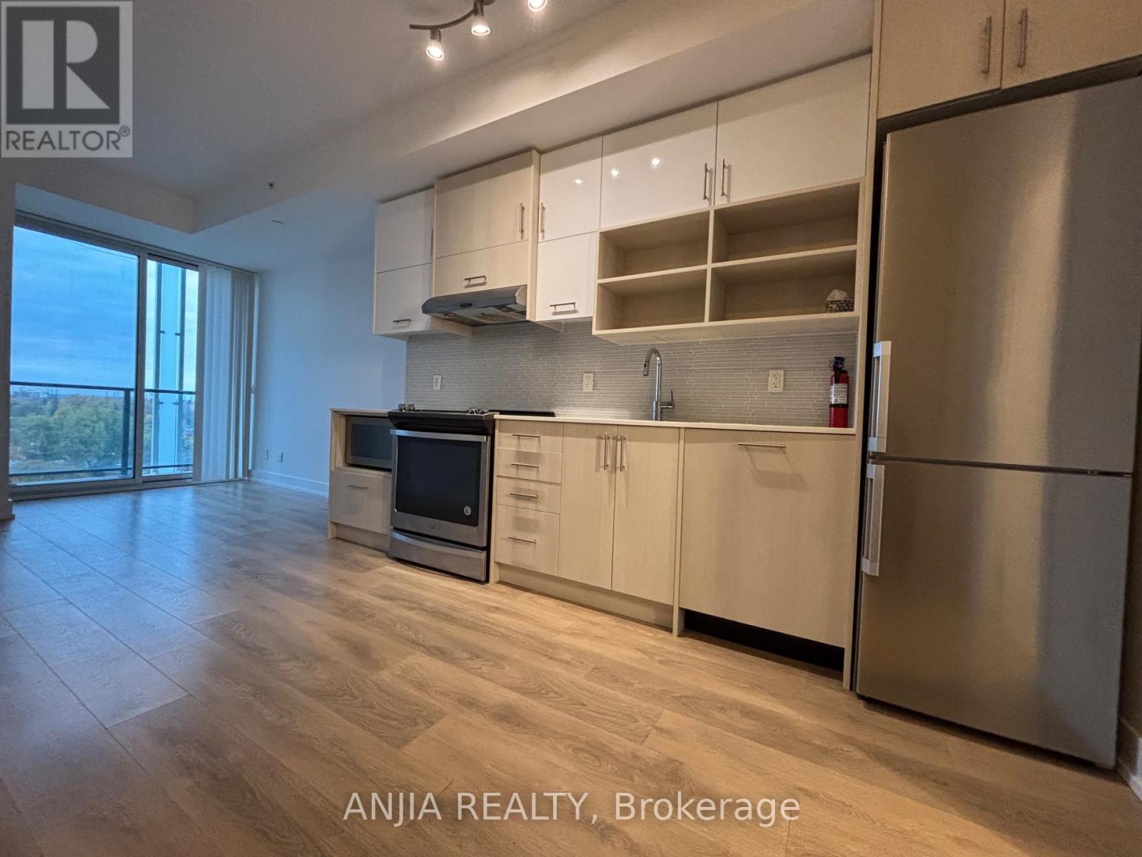 706 - 150 Fairview Mall Drive, Toronto, Ontario  M2J 4T1 - Photo 4 - C12515376