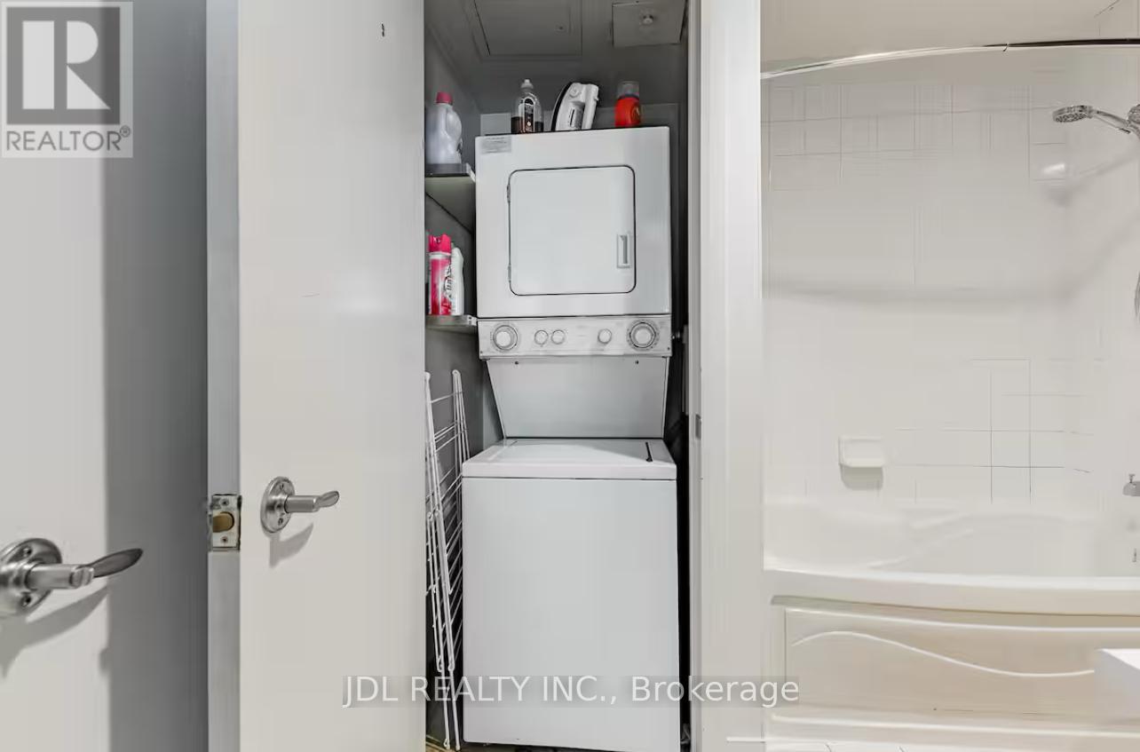 604 - 700 King St  W Street, Toronto, Ontario  M5V 2Y6 - Photo 8 - C12515382