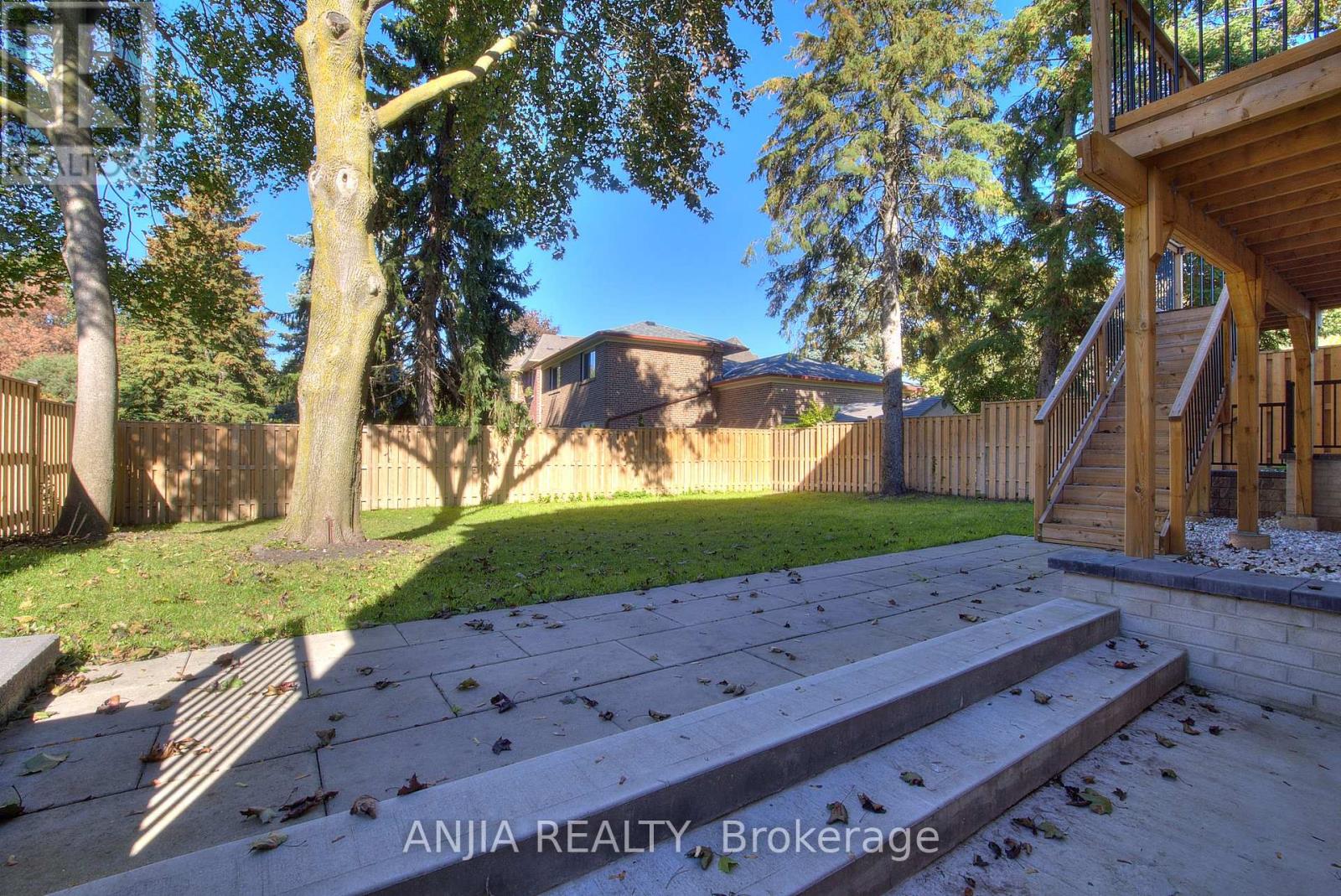 23 Cresthaven Drive, Toronto, Ontario  M2H 1L9 - Photo 11 - C12515388