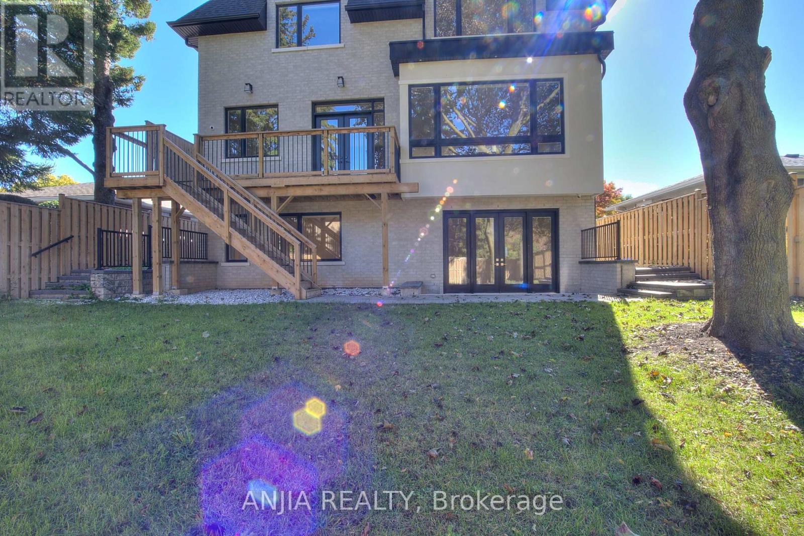 23 Cresthaven Drive, Toronto, Ontario  M2H 1L9 - Photo 12 - C12515388