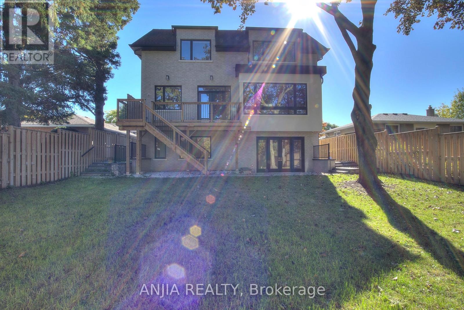 23 Cresthaven Drive, Toronto, Ontario  M2H 1L9 - Photo 13 - C12515388