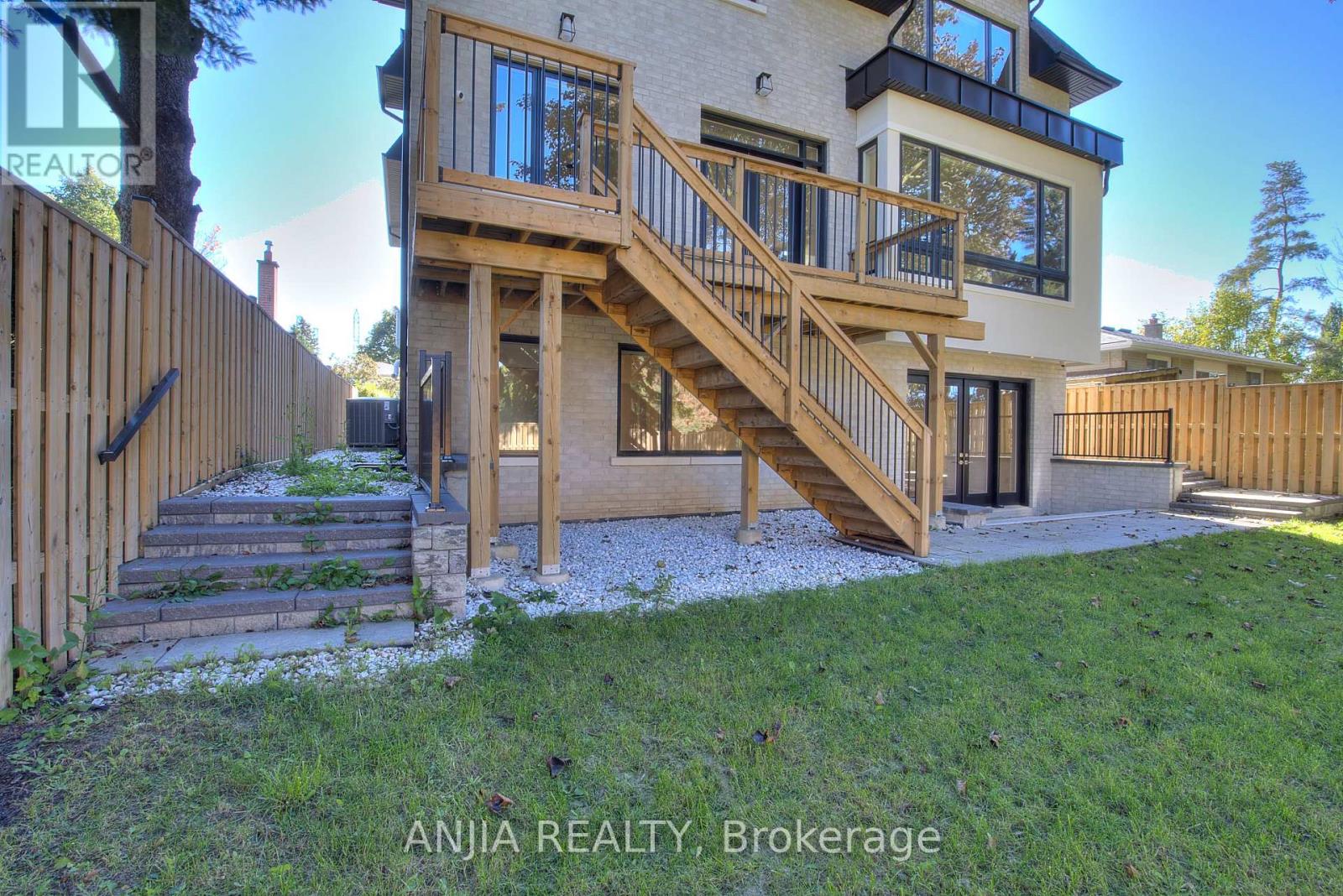 23 Cresthaven Drive, Toronto, Ontario  M2H 1L9 - Photo 14 - C12515388