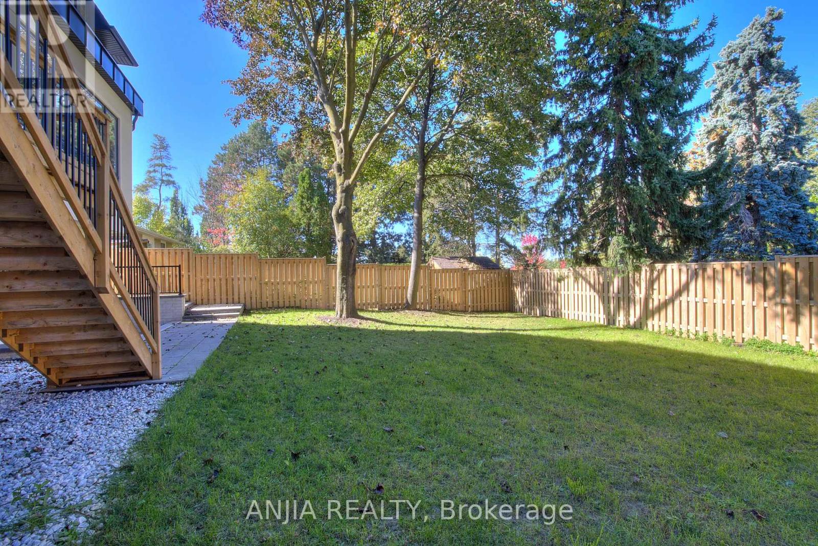 23 Cresthaven Drive, Toronto, Ontario  M2H 1L9 - Photo 15 - C12515388