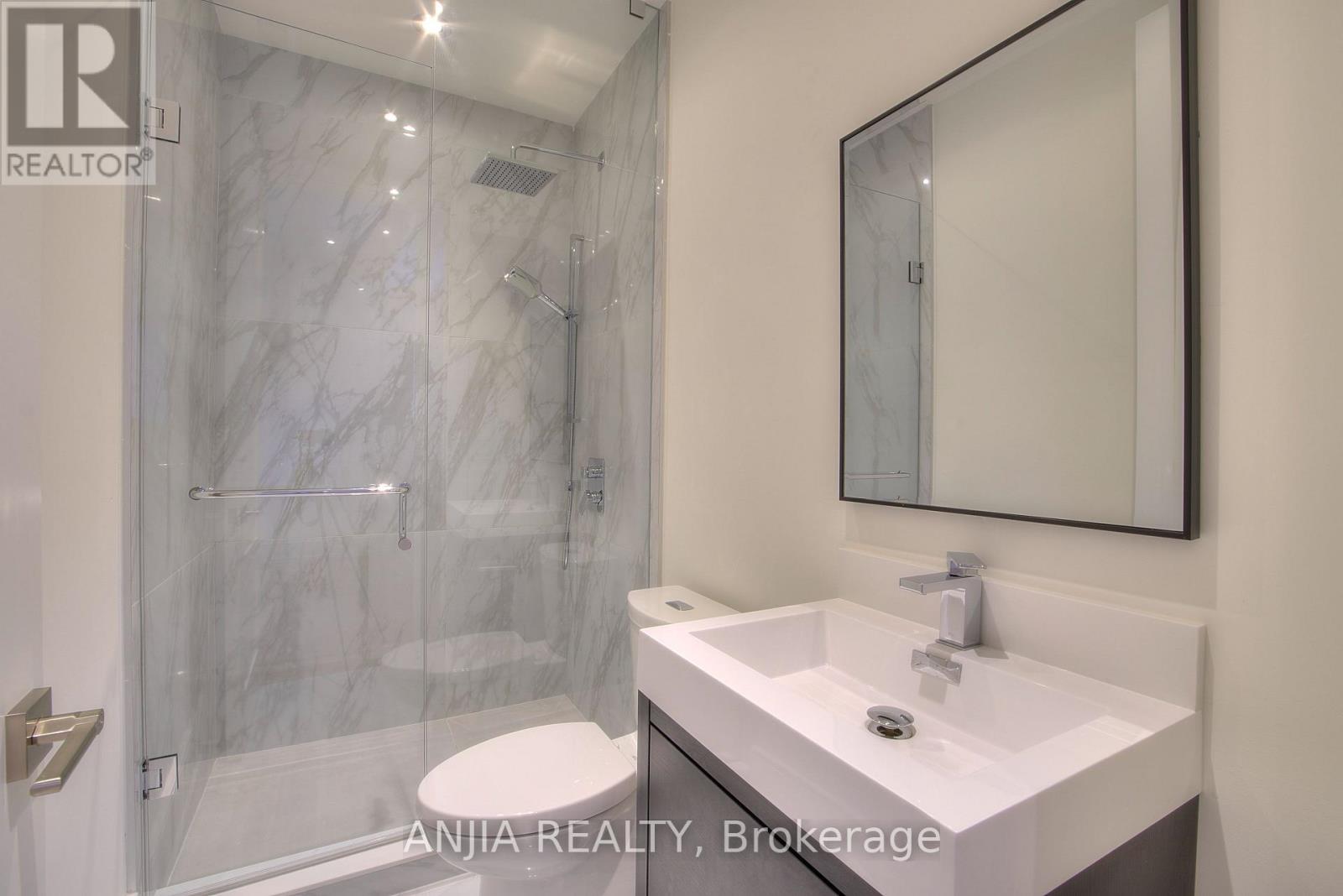 23 Cresthaven Drive, Toronto, Ontario  M2H 1L9 - Photo 9 - C12515388