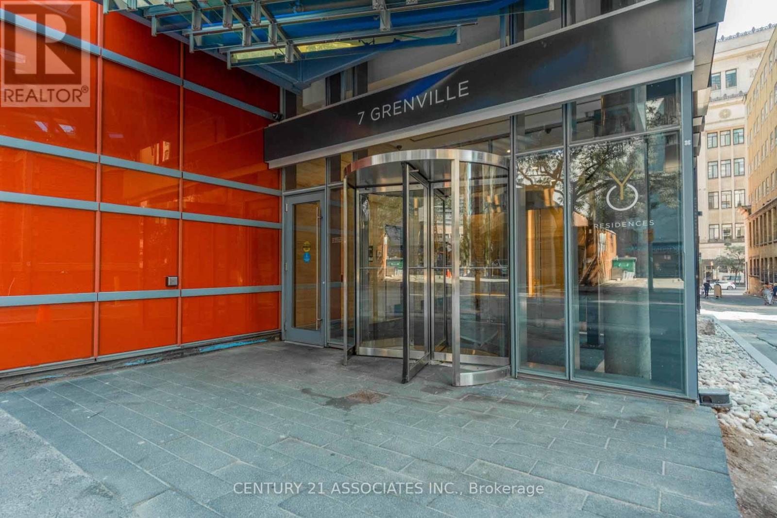 7 GRENVILLE STREET, Toronto, Ontario