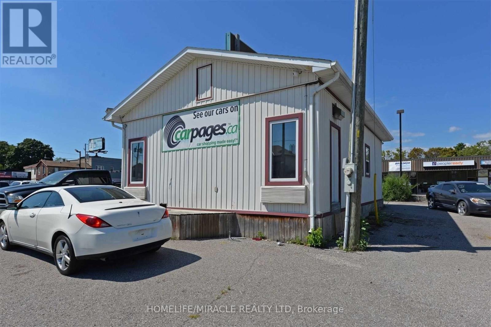 437 Simcoe Street S, Oshawa, Ontario L1H 4J5 - Photo 3 - E12515386