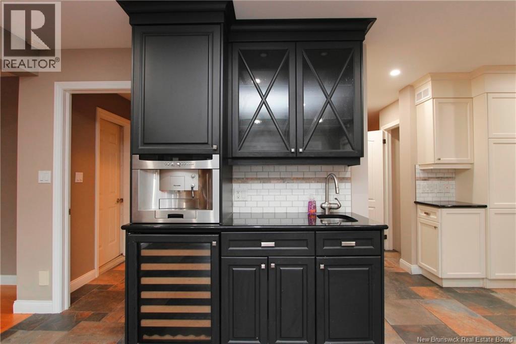 131 Wiggins Drive, Fredericton, New Brunswick  E3A 5N7 - Photo 9 - NB129714