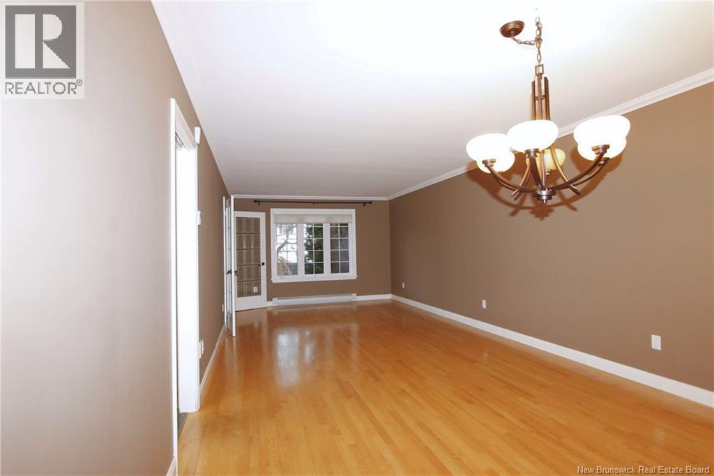 131 Wiggins Drive, Fredericton, New Brunswick  E3A 5N7 - Photo 13 - NB129714