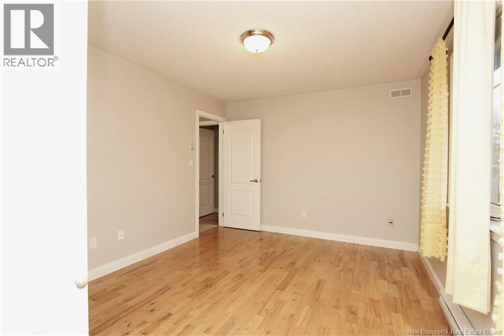 131 Wiggins Drive, Fredericton, New Brunswick  E3A 5N7 - Photo 28 - NB129714