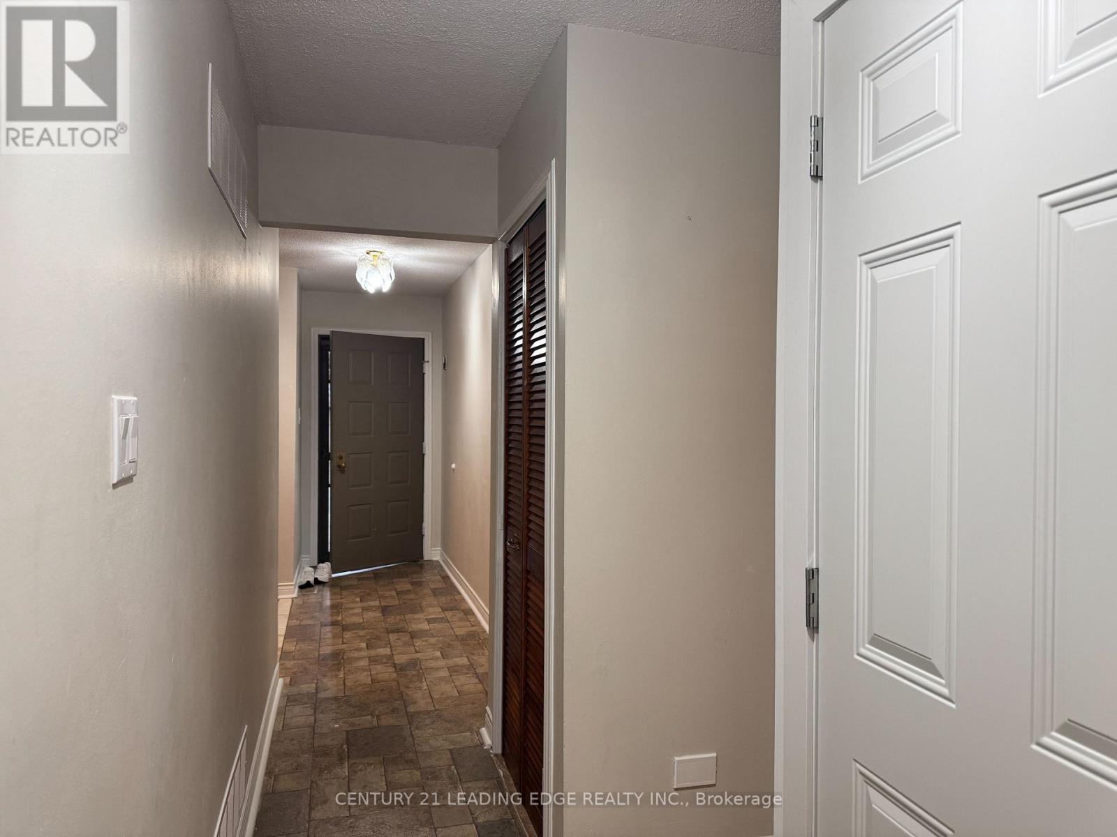 13 Spring Street, Whitchurch-Stouffville, Ontario  L4A 7X1 - Photo 5 - N12515384