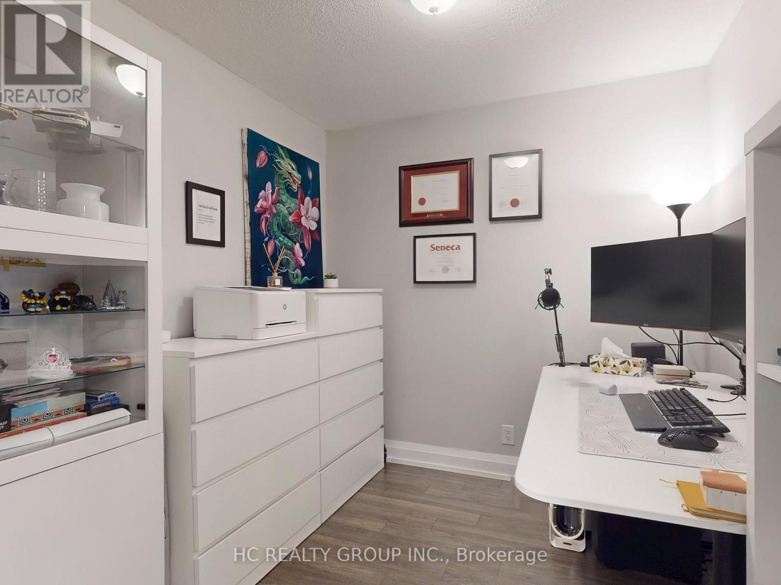 1102 - 55 De Boers Drive, Toronto, Ontario  M3J 0G5 - Photo 10 - W12515380