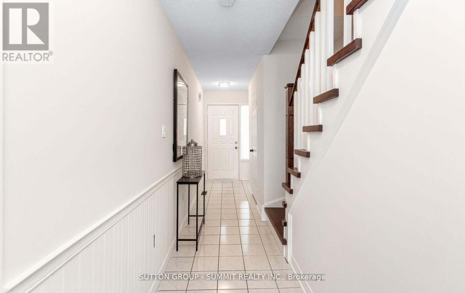 47 - 550 Steddick Court, Mississauga, Ontario  L5R 3S8 - Photo 4 - W12515394