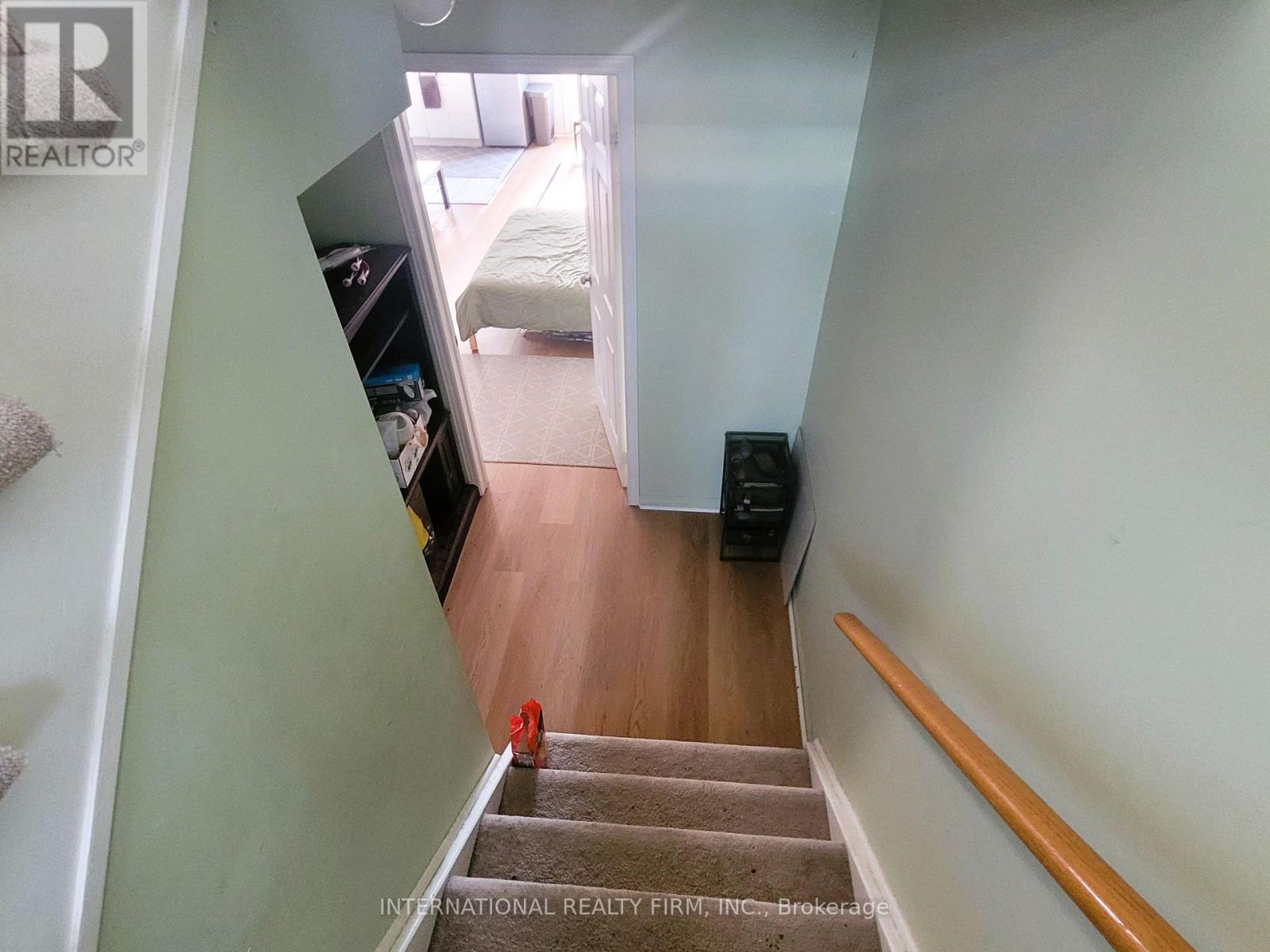 50 Beresford Drive, Richmond Hill, Ontario L4B 4J6 - Photo 17 - N12489136