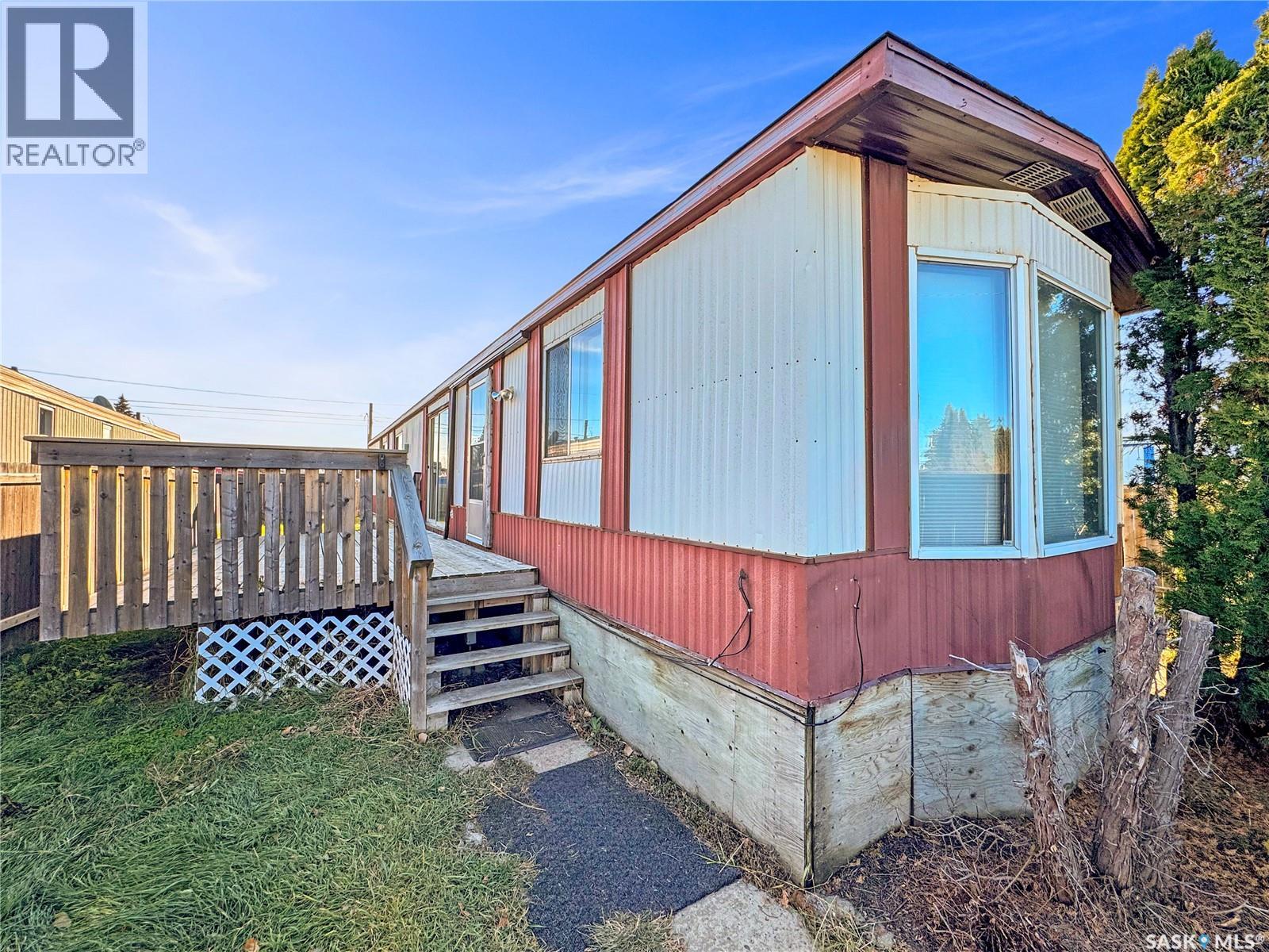 215 17th STREET, Battleford, Saskatchewan