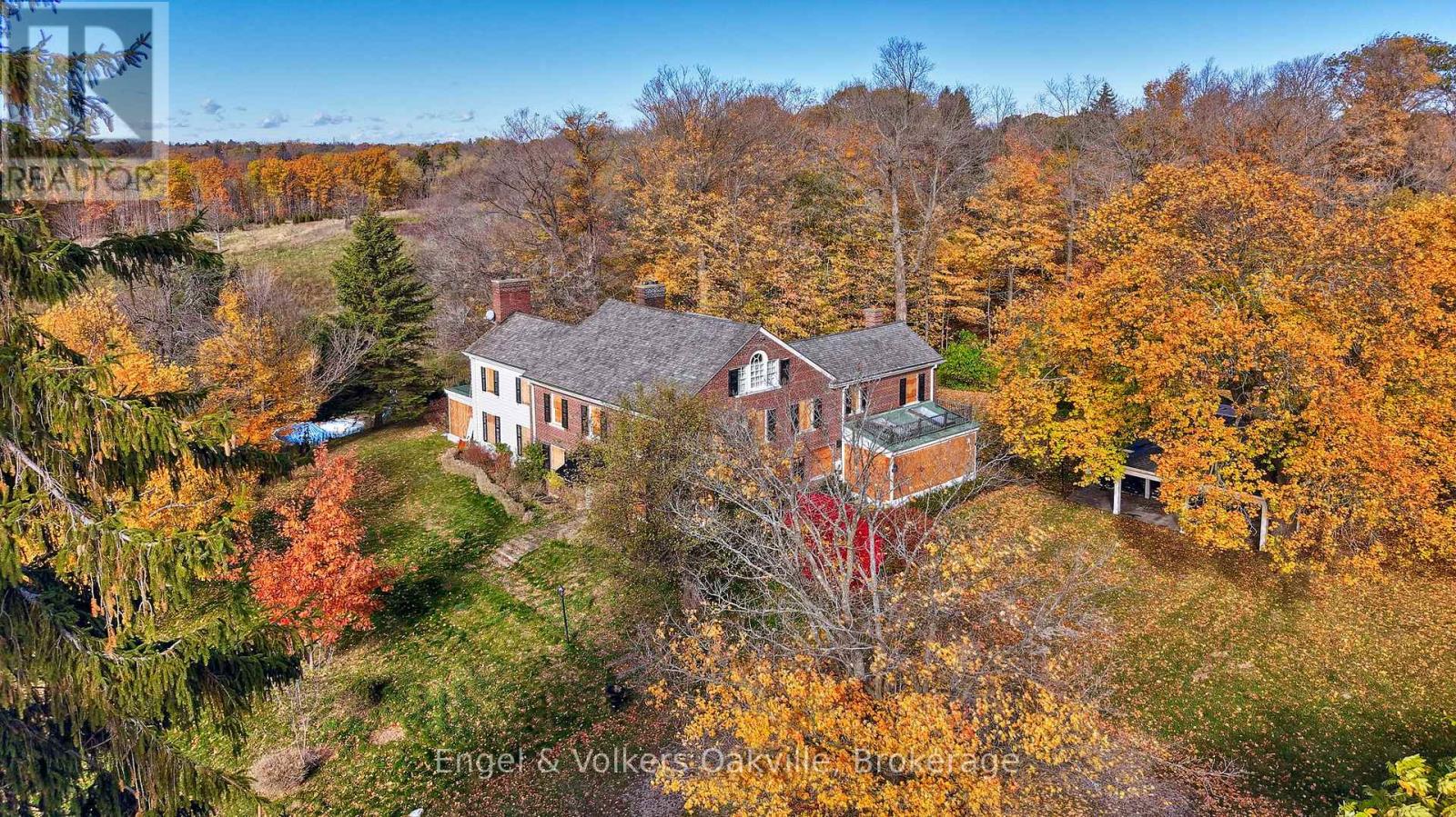 345 Mountain Brow Road, Hamilton, Ontario  L7R 3X5 - Photo 4 - X12515414