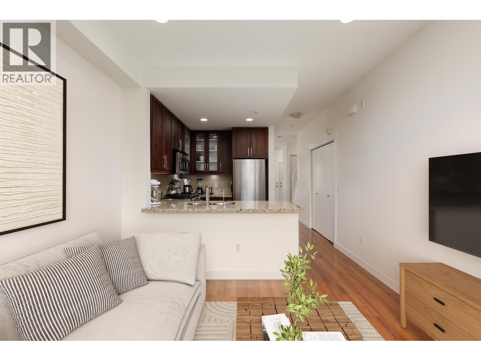 4 307 E 15th Street, North Vancouver, British Columbia V7L 2R6 - Photo 19 - R3065362