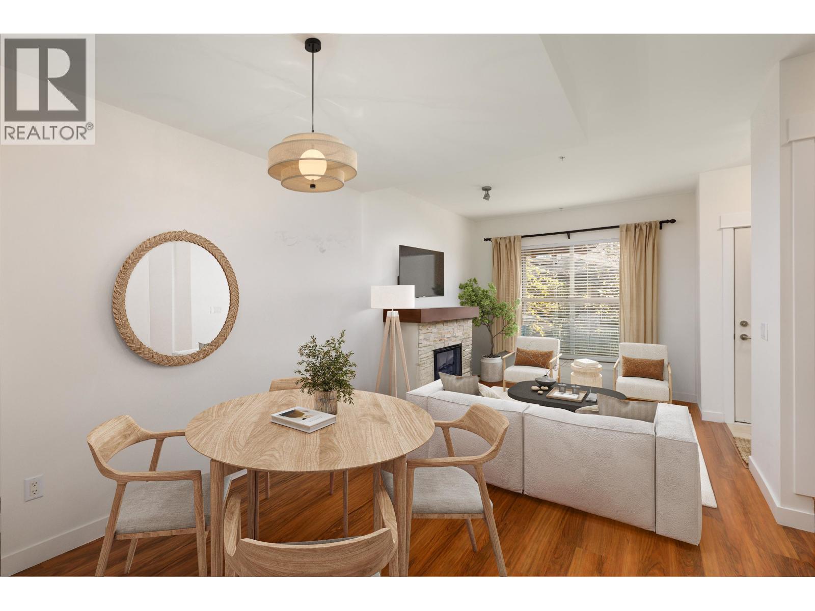 4 307 E 15th Street, North Vancouver, British Columbia V7L 2R6 - Photo 5 - R3065362