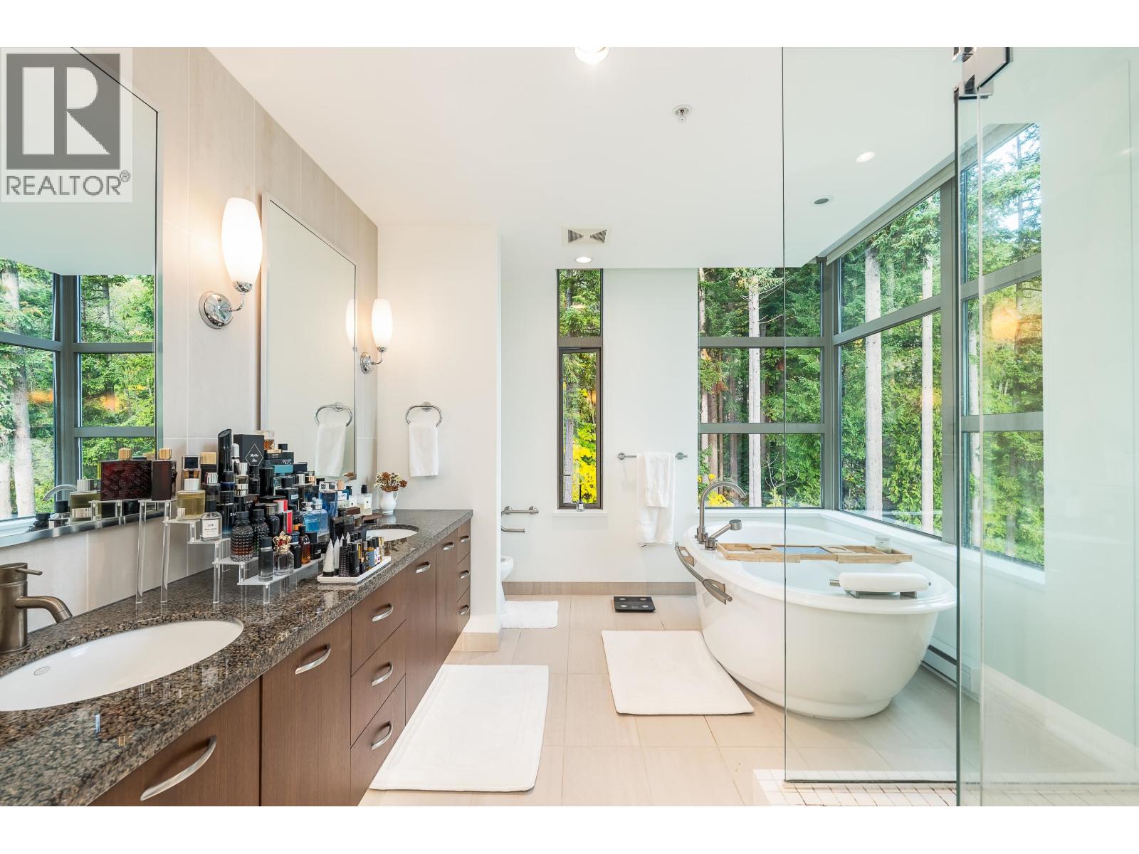 1101 3335 Cypress Place, West Vancouver, British Columbia V7S 3J8 - Photo 13 - R3065363