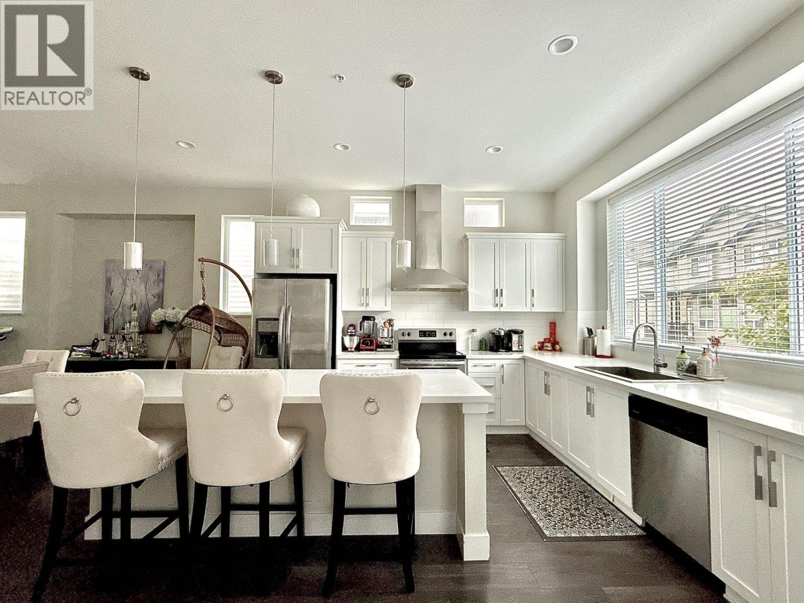 103XX WYNNYK WAY, Maple Ridge, British Columbia