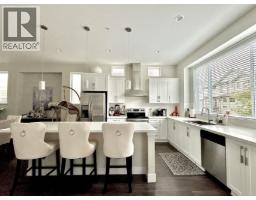 <div class="price">$4,900 Monthly</div> 103xx Wynnyk Way, Maple Ridge<br><div style="margin-bottom:8px;"><small>Luxmore Realty</small></div><div class='bed_bath'>5 Bed | 4 Bath</div>