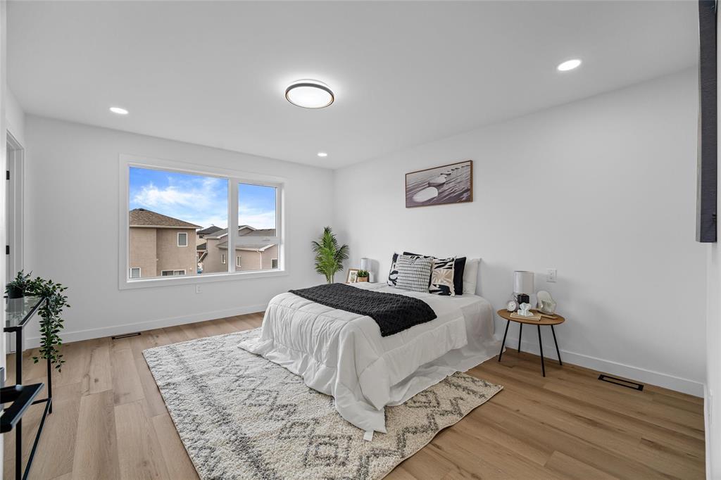 6 Avior Drive, Winnipeg, Manitoba  R2V 5H4 - Photo 32 - 202527710