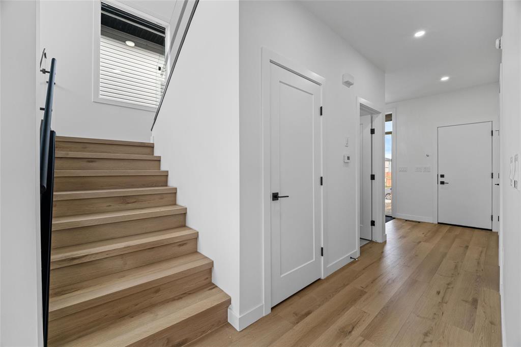 6 Avior Drive, Winnipeg, Manitoba  R2V 5H4 - Photo 22 - 202527710