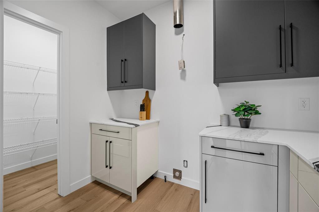 6 Avior Drive, Winnipeg, Manitoba  R2V 5H4 - Photo 16 - 202527710