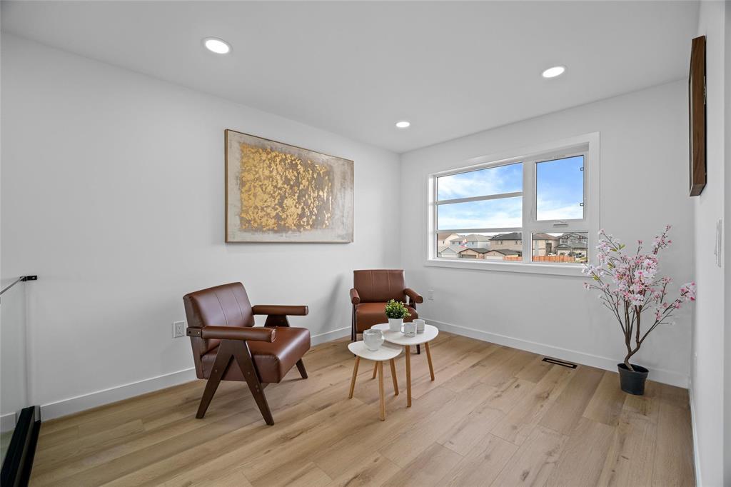 6 Avior Drive, Winnipeg, Manitoba  R2V 5H4 - Photo 25 - 202527710