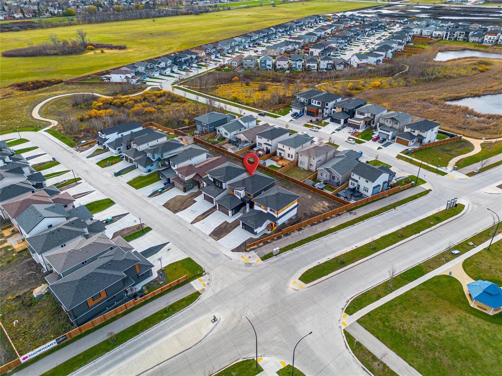 6 Avior Drive, Winnipeg, Manitoba  R2V 5H4 - Photo 44 - 202527710