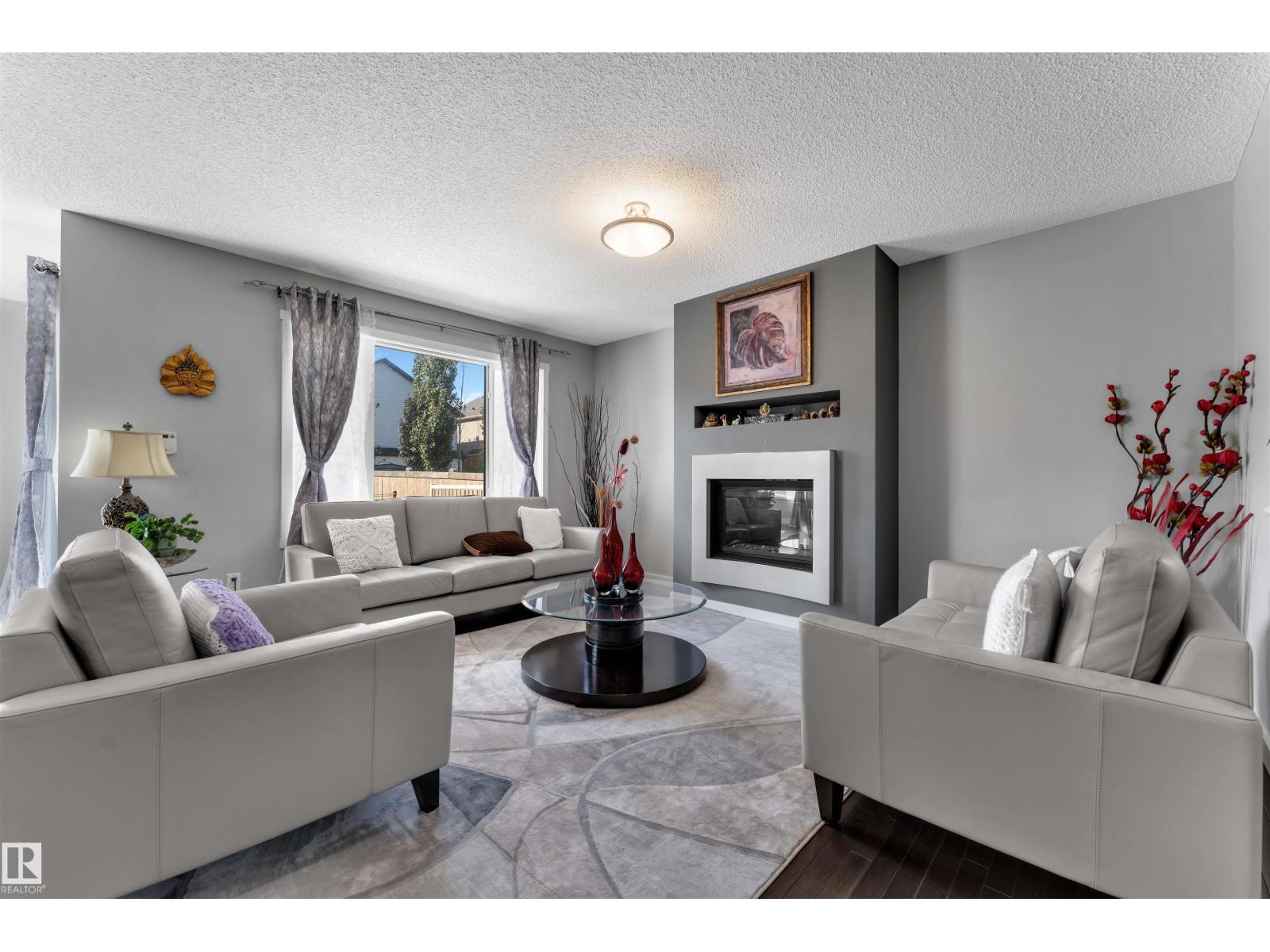 1720 59 St Sw, Edmonton, Alberta  T6X 0W5 - Photo 4 - E4463060