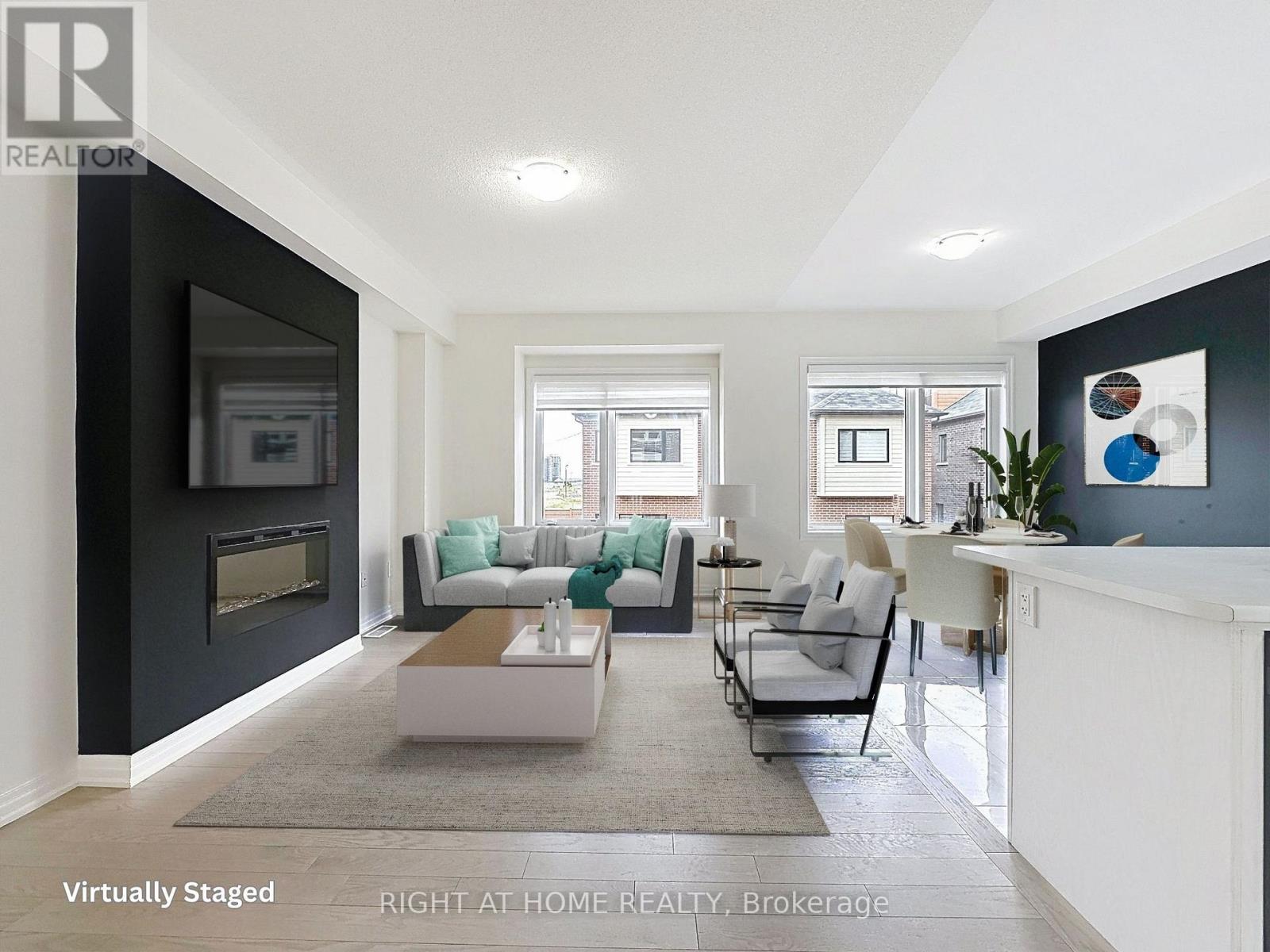 209 Vantage Loop, Newmarket, Ontario  L3X 0L4 - Photo 2 - N12515410