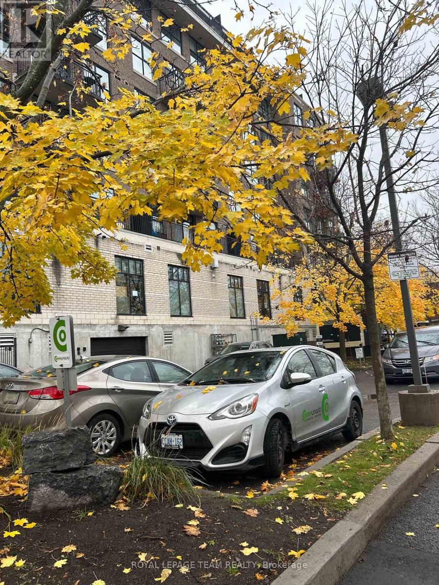 201 - 150 Caroline Avenue, Ottawa, Ontario K1Y 4X8 - Photo 31 - X12507974