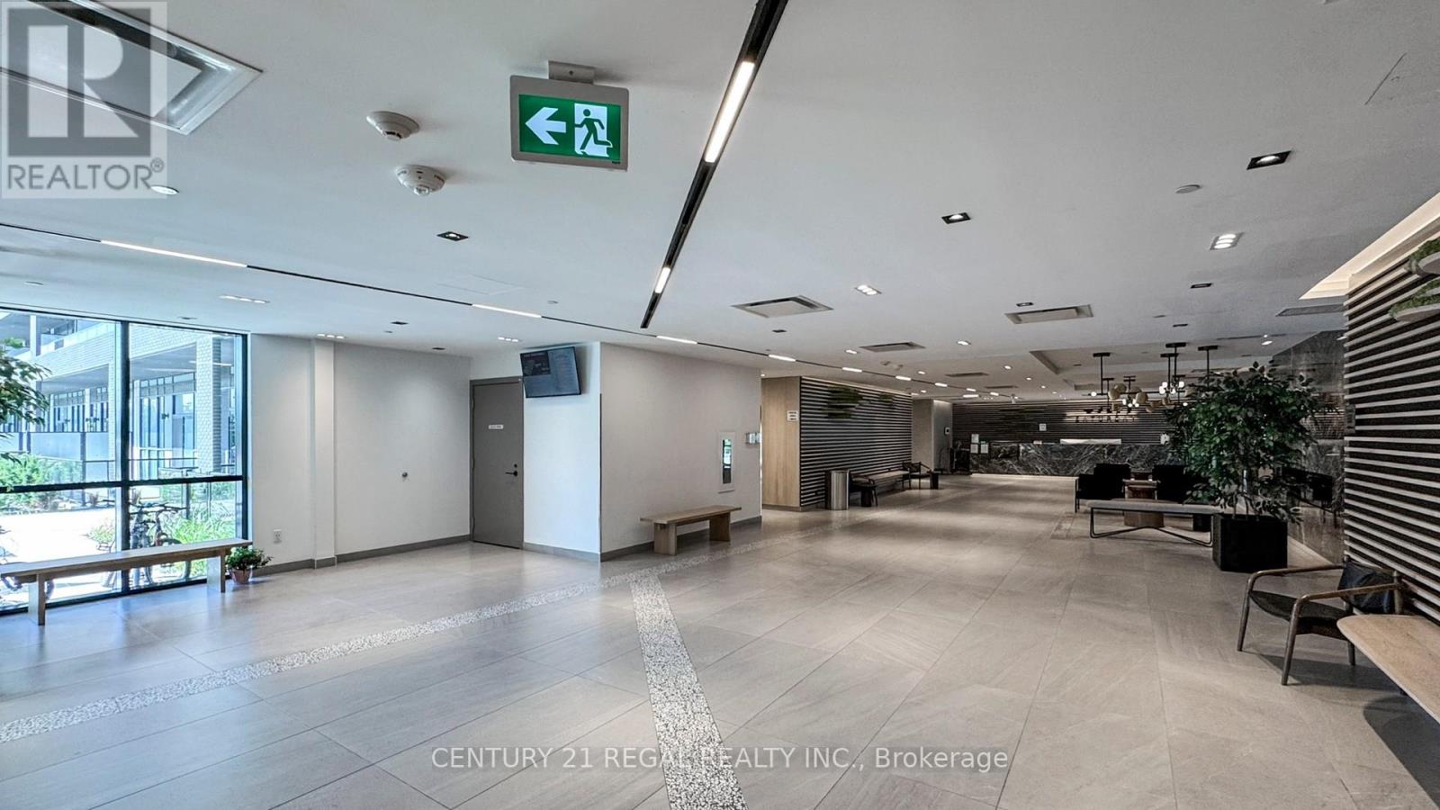 314 - 50 George Butchart Drive, Toronto, Ontario  M3K 0C9 - Photo 6 - W12515412