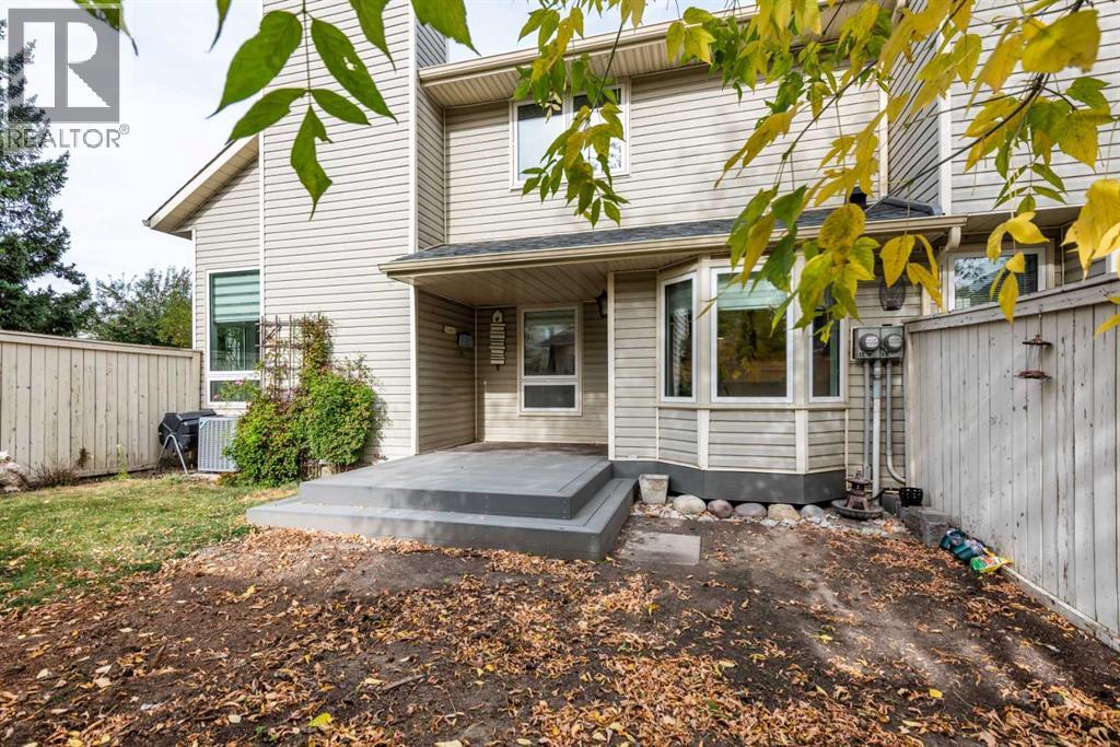 17 Millrise Lane Sw, Calgary, Alberta  T2Y 2C3 - Photo 37 - A2261281