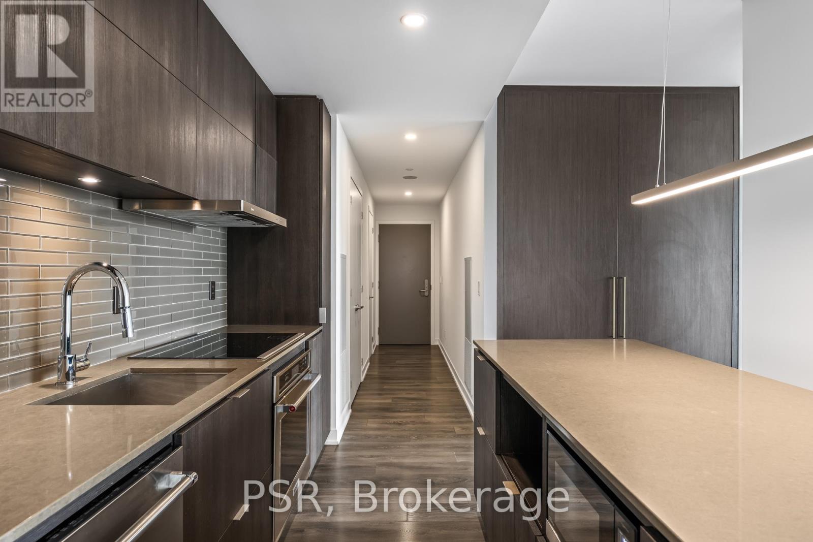 2207 - 2 St Thomas Street, Toronto, Ontario  M5S 2Z1 - Photo 6 - C12514916