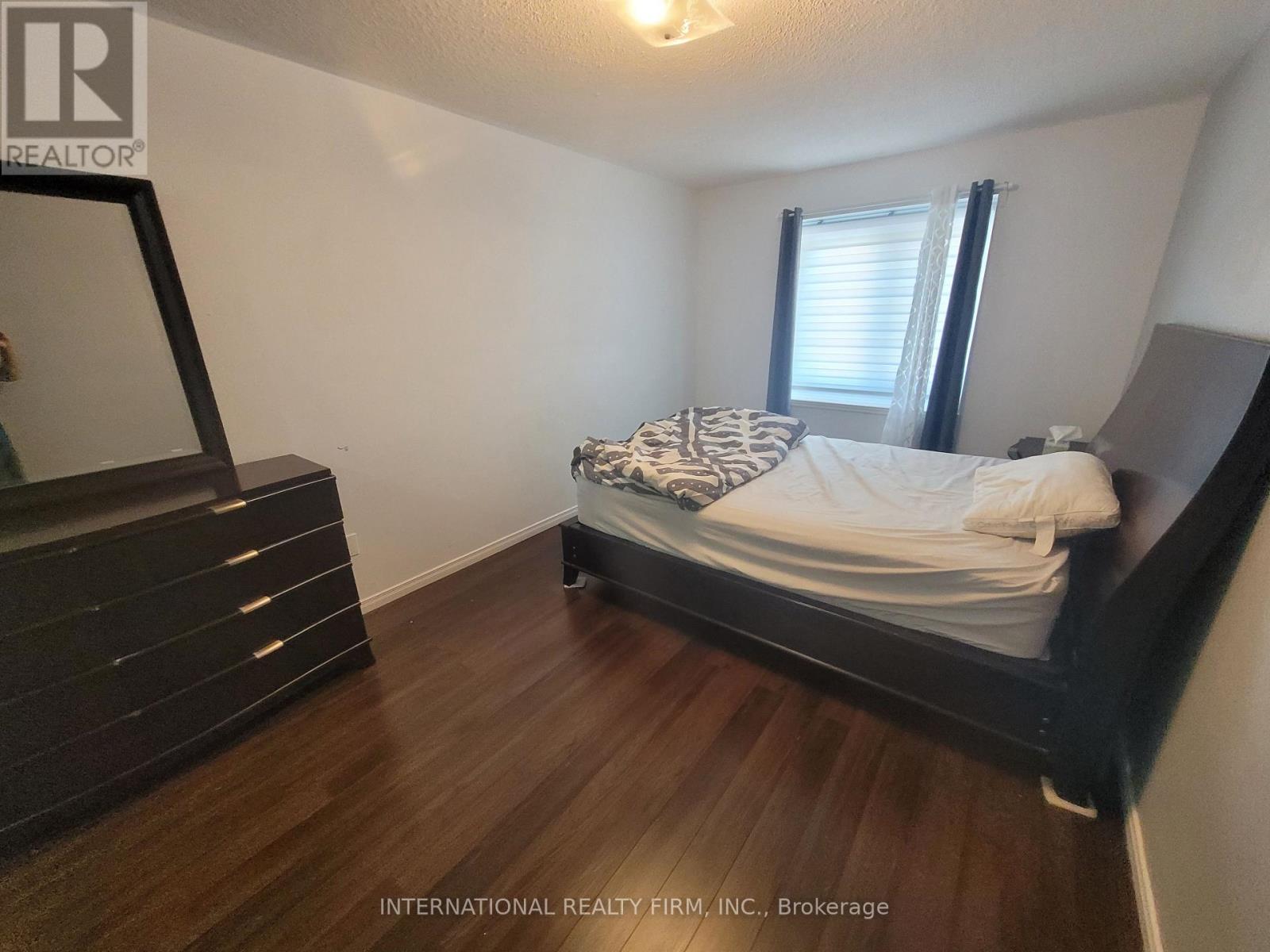 50 Beresford Drive, Richmond Hill, Ontario L4B 4J6 - Photo 15 - N12489136