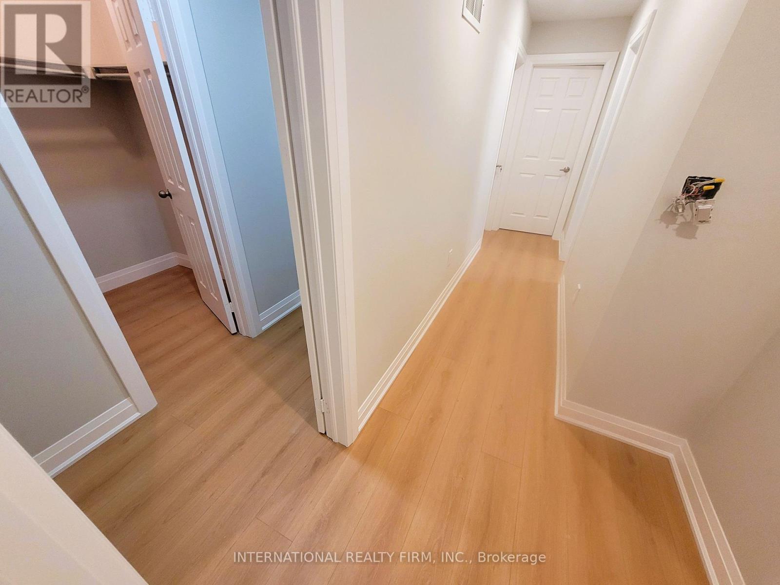 50 Beresford Drive, Richmond Hill, Ontario L4B 4J6 - Photo 11 - N12489136