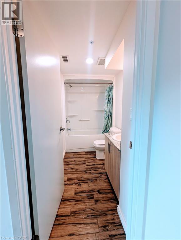 275 B Larch Street Unit# 514, Waterloo, Ontario N2L 3R2 - Photo 15 - 40784947
