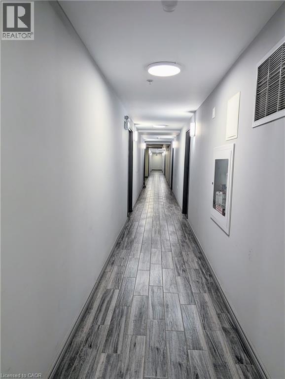 275 B Larch Street Unit# 514, Waterloo, Ontario N2L 3R2 - Photo 9 - 40784947